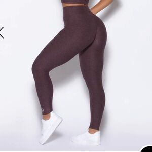 Bombshell sportswear leggings